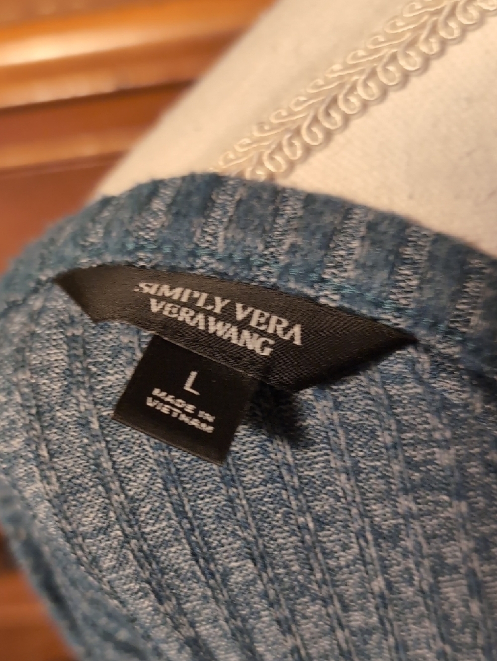 Simply Vera VERA WANG Side Tie Turquoise Top SZ L - Picture 10 of 12